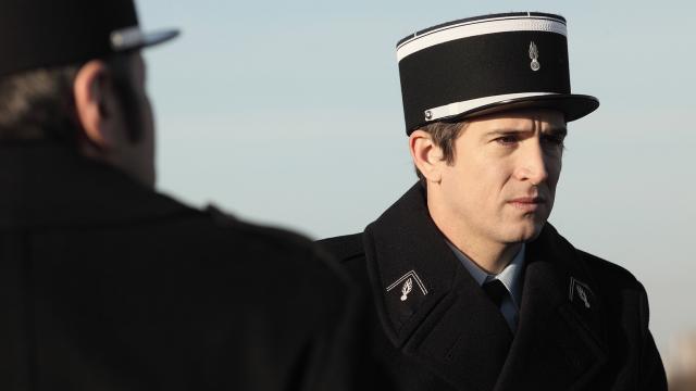 Ku Guillaume Canet đáng sợ trong làn da của