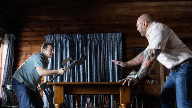 Kubet phát hành Knock at the Cabin: sự khác biệt (chính) giữa cuốn sách và bộ phim